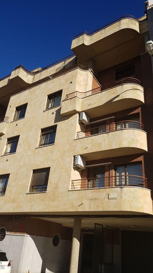 Apartamentos Anita Salamanca Dış mekan fotoğraf